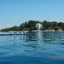 5aVierer-vor-bewohnter-Insel